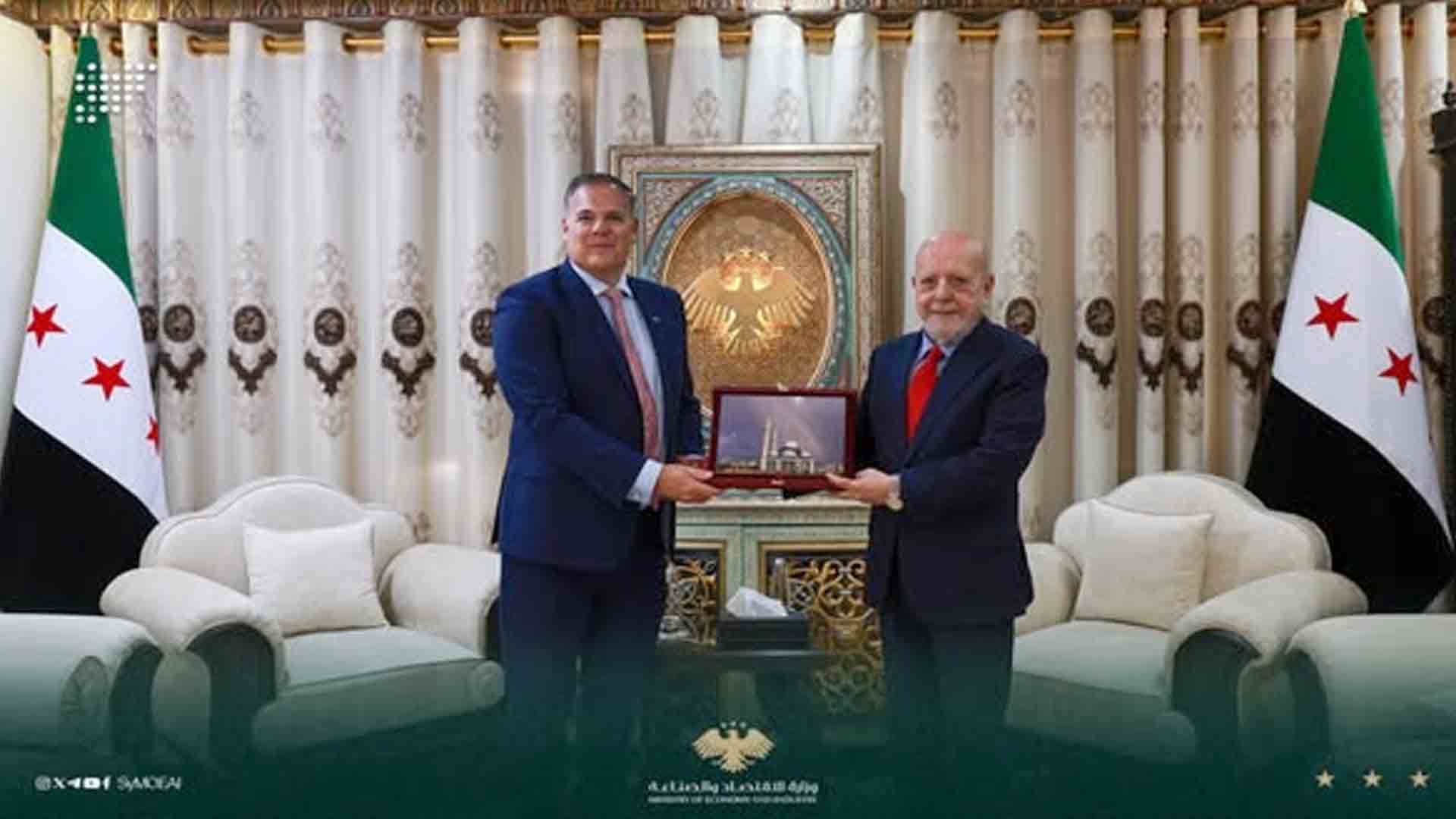 بريطانيا تفتح باب الاستثمار في سوريا.. والمصارف في الواجهة