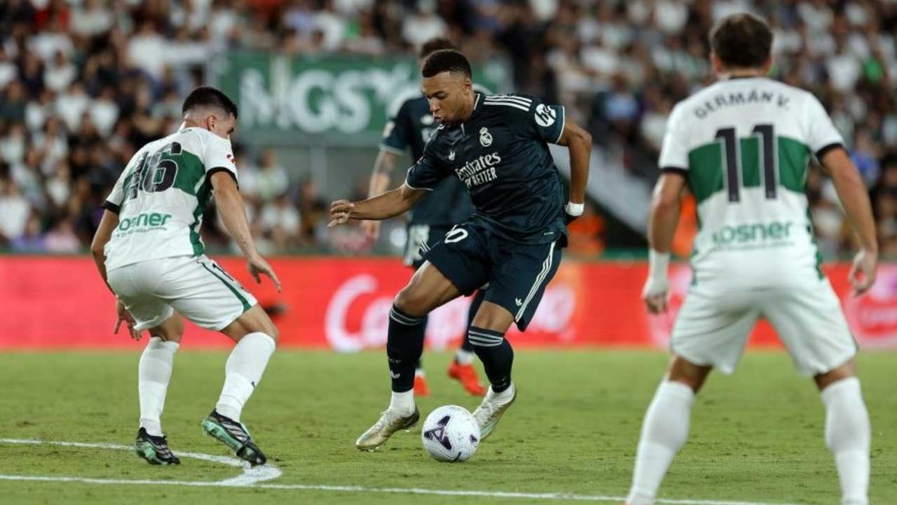 الريال عزز وصافته بانتصار شاق ومبابي في الصدارة