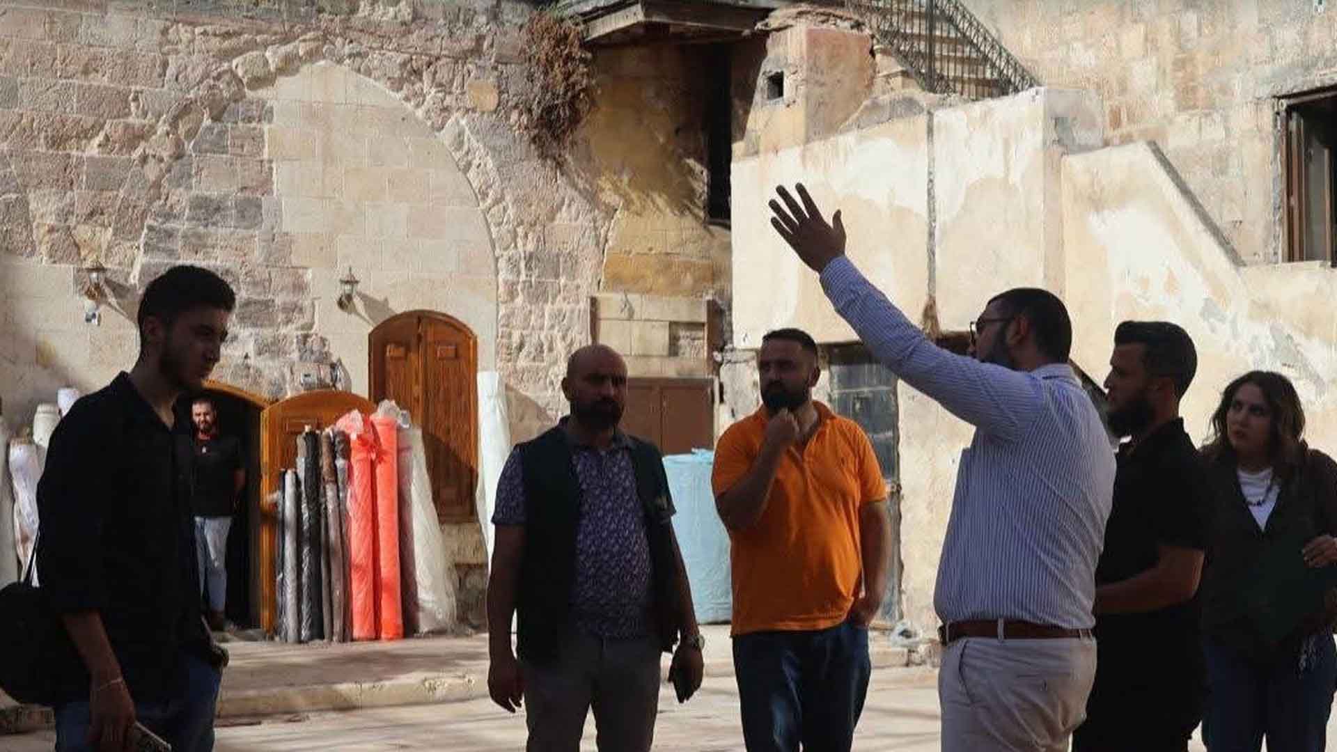 تحضيرات في حلب القديمة لإطلاق أول مهرجان للفستق الحلبي