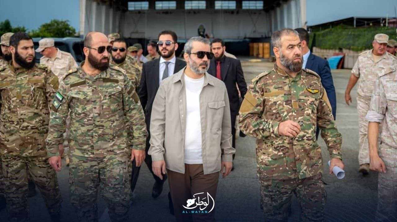 الشيباني في مطار اللاذقية واجتماع مع مسؤولين روس لمتابعة تنفيذ مذكرة التفاهم